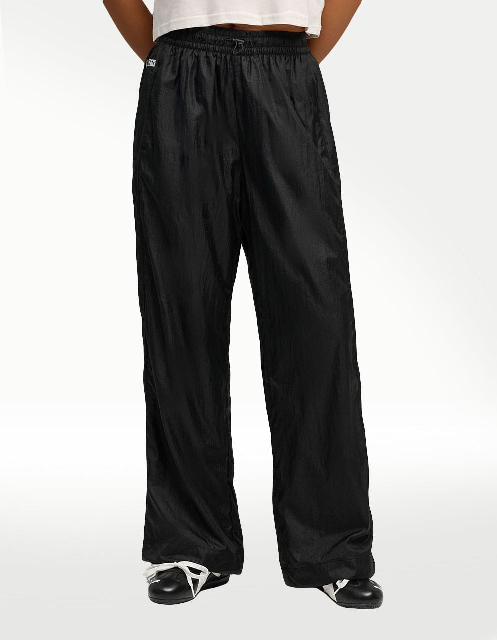 Pants Puma X Rosé T7 Relaxed Track Negro - Mujer — imagen 2
