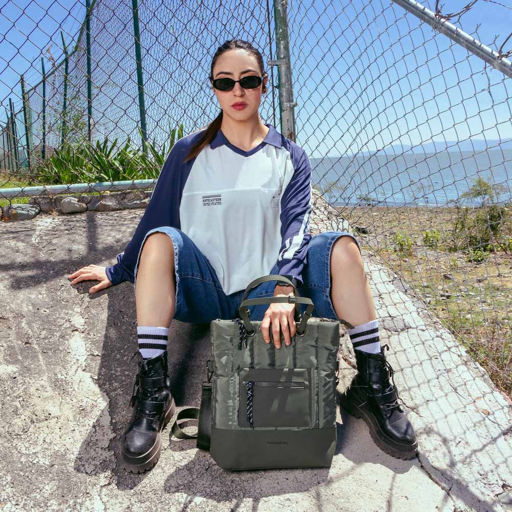 Bolsa CoolCapital Tote Bag Fuji: Laptop 14", Resistente y Ajustable, Verde — imagen 5