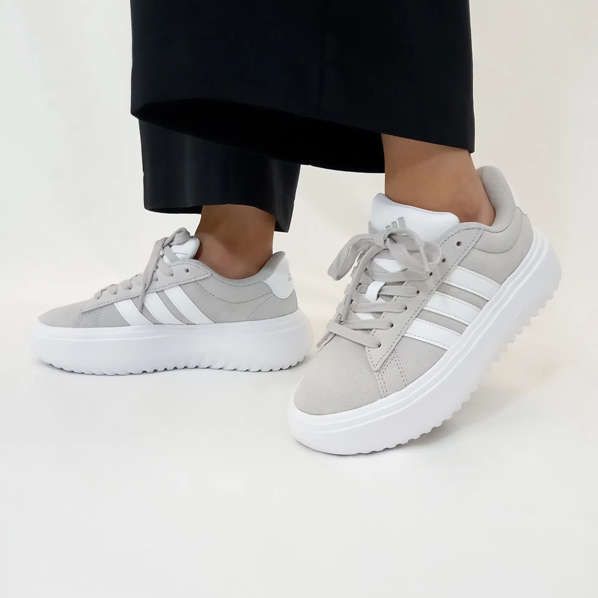 Tenis adidas Grand Court Dama Casual Gris Mujer — imagen 12