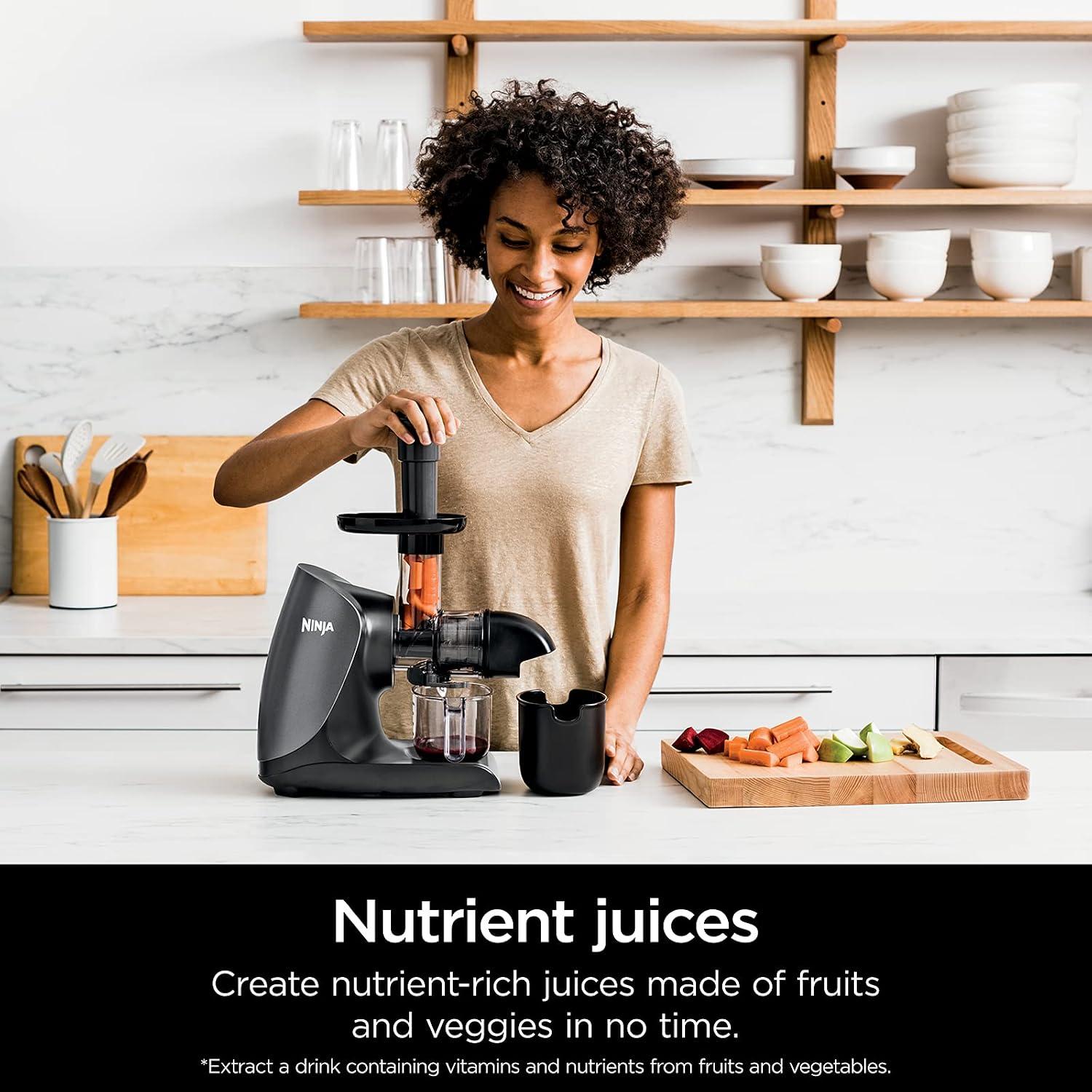 Extractor de Jugos en Frío Ninja Cold Press Juicer Pro Gris con 3 Filtros — imagen 4