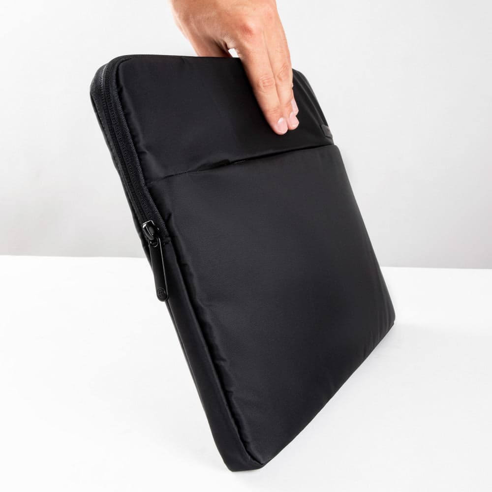 Funda DOTT para Laptop 15.6": Protección Acolchada y Duradera, Negro — imagen 5