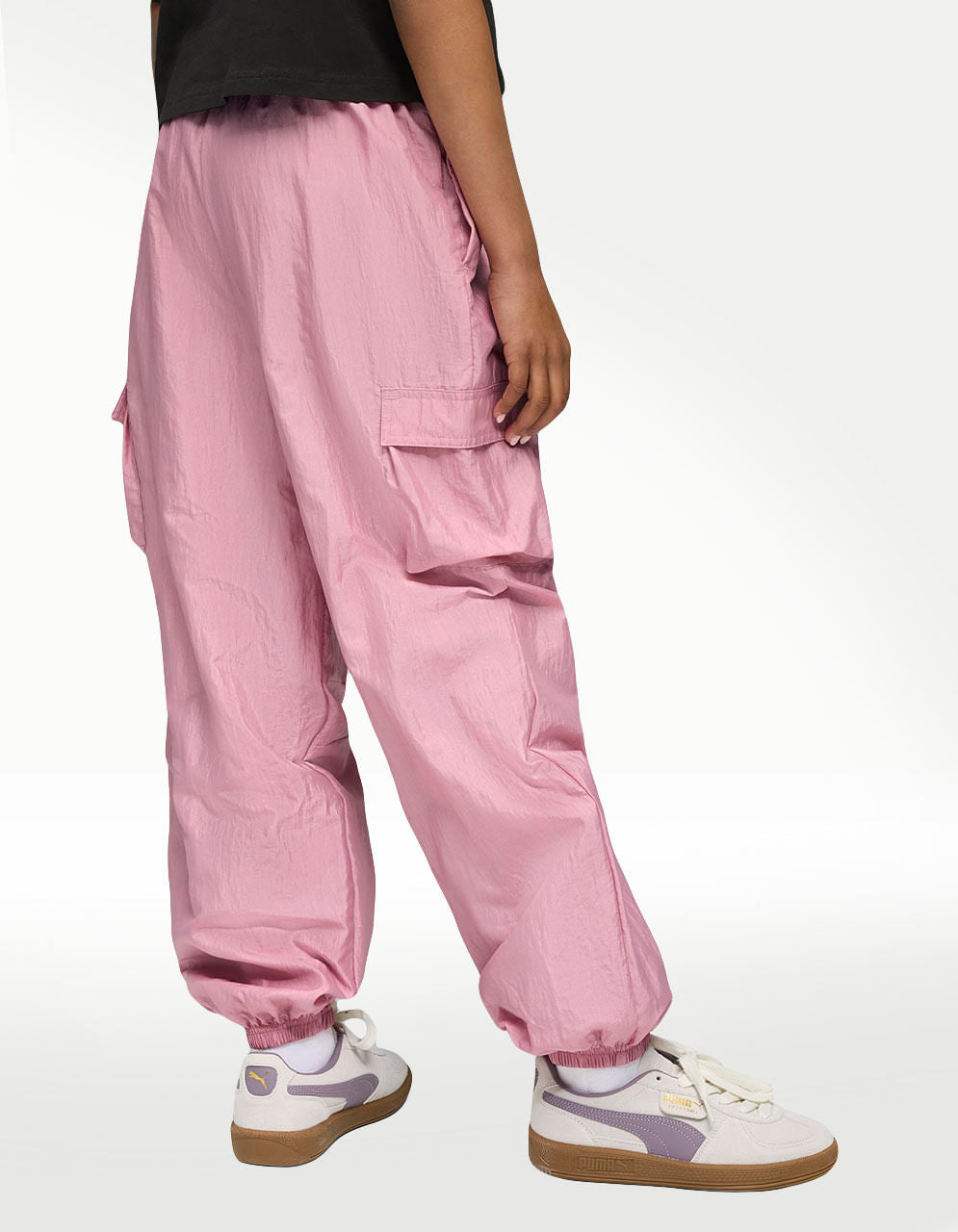 Pantalón Puma Bowtique Woven Rosa - Niña — imagen 3