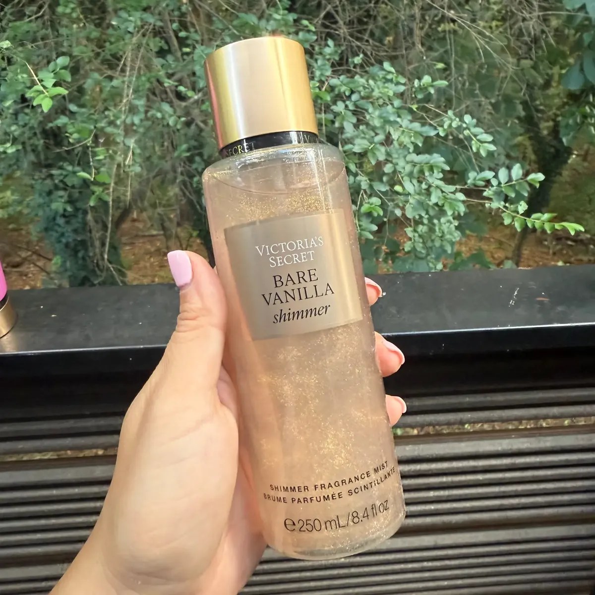Victoria’s Secret Bare Vanilla Body Mist 250 ml – Vainilla y Cachemira — imagen 3
