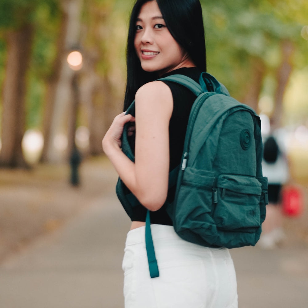 Mochila para Laptop 14" con Cangurera CoolCapital Canyon: Protección y Organización Total, Verde — imagen 5