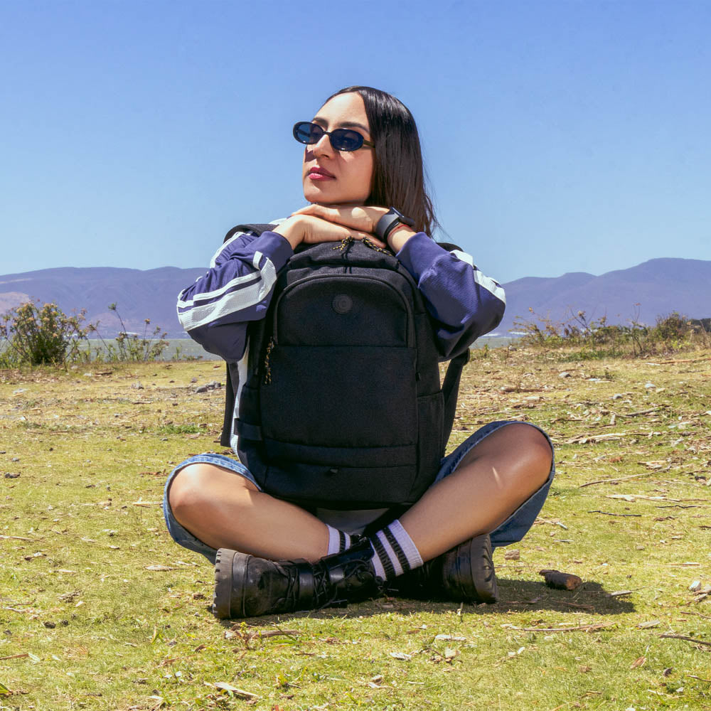 Mochila para laptop CoolCapital Dope 15.6" pulgadas Negro — imagen 3