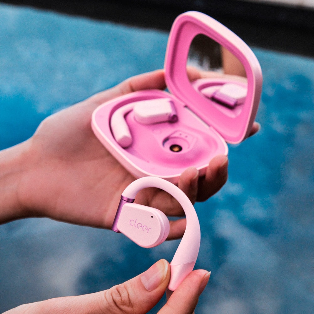 Audifonos Cleer ARC 3 Open-Ear: Sonido Hi-Res, Dolby Atmos, 50h Batería, IPX7 rosa — imagen 6
