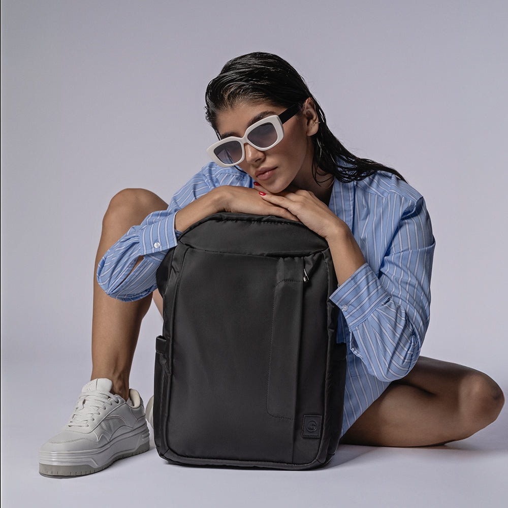 Mochila para laptop CoolCapital Yuba 15.6" pulgadas Negro — imagen 3